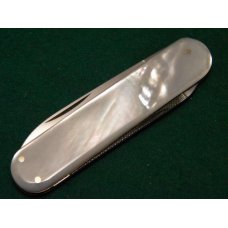 Boker Solingen Germany INOX #43 Pearl Lobster Knife - Mint Boker Solingen Germany INOX #43 Pearl Lobster Knife - Mint