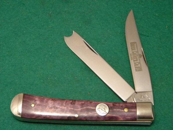 Queen Titusville, PA #19 PH - D2 Wood One Arm Trapper Knife Queen Titusville, PA #19 PH - D2 Wood One Arm Trapper Knife