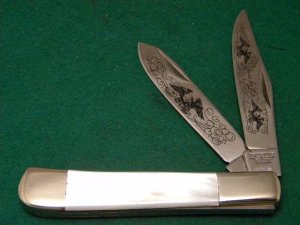 American Blade Collectors Lifetime Pearl Trapper Knife by Parker Japan