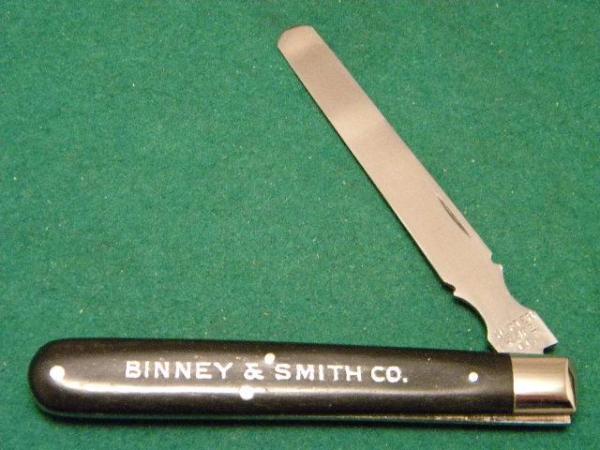 Vintage Ulster Knife Co. Advertising (Binney & Smith Co.) Wood 1721 Spatula Knife c.1876-1941 Vintage Ulster Knife Co. Advertising (Binney & Smith Co.) Wood 1721 Spatula Knife c.1876-1941