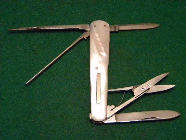 Ibberson (Stan Shaw) Sheffileld England 1976 Pearl 5 Blade Lobster Knife - Mint Ibberson (Stan Shaw) Sheffileld England 1976 Pearl 5 Blade Lobster Knife - Mint