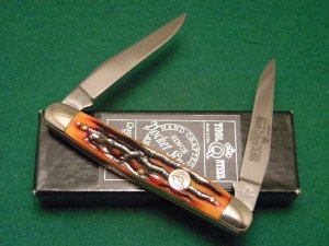 Queen Cutlery Company #66 Titusville A PH-D2 Amber Stag Bone Muskrat Knife - NIB