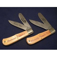 Frost Cutlery Japan Bone Tennessee & Kentucky Trappers Knife Set Frost Cutlery Japan Bone Tennessee & Kentucky Trappers Knife Set