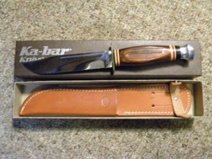 Ka-Bar Kabar 1208 USA Wood Sheath Knife c.1970's - NIB