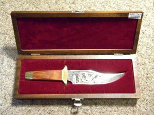 NRA Bowie Knife (Schrade Made) Wood 1776-1976 Bicentennial Aurum Etch - NIB