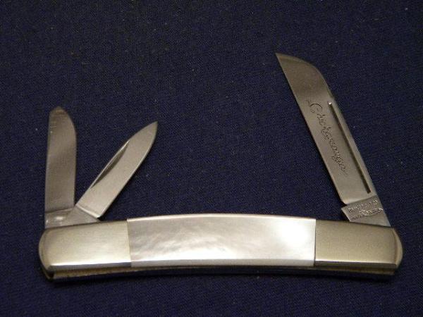 Parker Cut Co. Japan Pearl Chickamauga Congress Whittler Knife Parker Cut Co. Japan Pearl Chickamauga Congress Whittler Knife