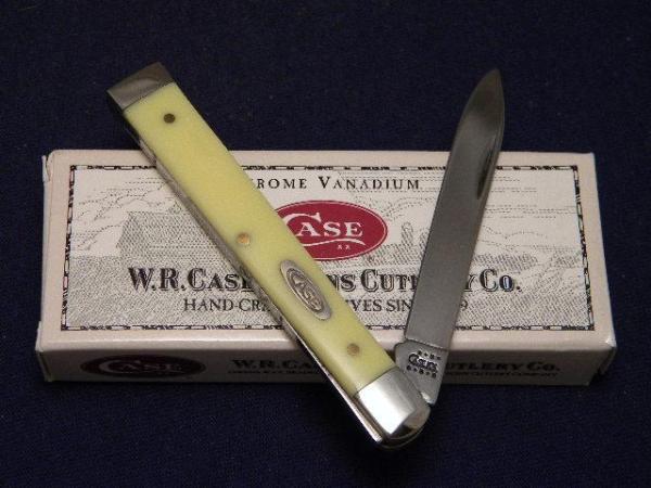 Case XX USA 2001 Yellow 3185 CV Doctors Knife - NIB