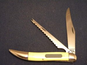 Case XX Stainless USA 10 Dot (1970) Yellow 32095 Fish Knife Toothpick