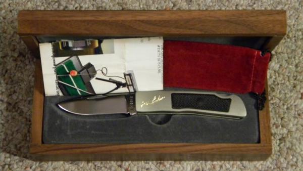 Gerber Portland, OR 97223 USA R.W. Loveless 1st Limited Edition Lockback Knife c.1980's - NIB Gerber Portland, OR 97223 USA R.W. Loveless 1st Limited Edition Lockback Knife c.1980's - NIB