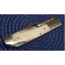 Puma Germany Medici SMO P210563 Bone Swing Guard Lockback Knife - NIB Puma Germany Medici SMO P210563 Bone Swing Guard Lockback Knife - NIB