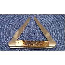 Case XX USA 3 Dot (1987) Bone Muskrat Knife Case XX USA 3 Dot (1987) Bone Muskrat Knife