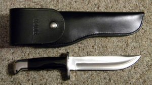 Buck 124 USA Frontiersman Fixed Blade Hunting Sheath Knife c.1968-1973