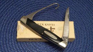 Buck 321 USA Bird Knife w/Muskrat Blade Pre 1986 - NIB