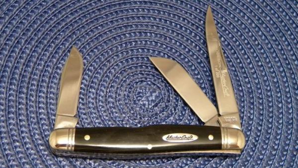 Robeson Shuredge USA (by Queen Cut. Co.) Horn Mastercraft Stockman Knife Robeson Shuredge USA (by Queen Cut. Co.) Horn Mastercraft Stockman Knife