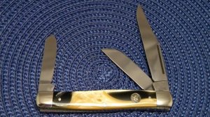 Hen & Rooster Bertram Cutlery Solingen Germany Fools Gold Corelon 173FG Stockman Knife
