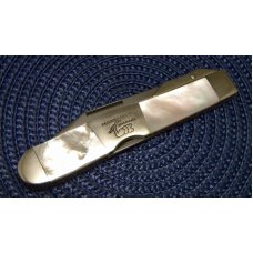 New York Knife Co. Hammer Brand (by Bear) Pearl Swing Guard Lockback Knife c.2000's - NIB New York Knife Co. Hammer Brand (by Bear) Pearl Swing Guard Lockback Knife c.2000's - NIB