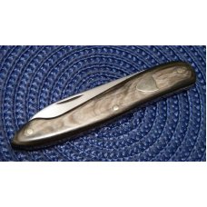 C & X Lockwood Brothers Sheffield England Horn 2 Blade Knife C & X Lockwood Brothers Sheffield England Horn 2 Blade Knife