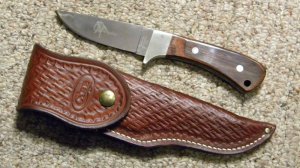 Case XX Stainless USA (1979 Stamp) Pakkawood R503 SSP Arapaho Fixed Blade Sheath Knife
