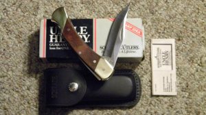 Uncle Henry Schrade + LB7 USA Wood Bear Paw Folding Lockback Knife - NIB