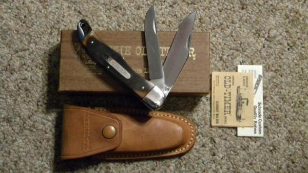 Schrade Walden NY USA 25OT 