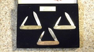 Winchester Trademark USA 1994 Model 94 100 Year Anniversary 3 Knife Set - NIB