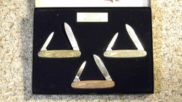 Winchester Trademark USA 1994 Model 94 100 Year Anniversary 3 Knife Set - NIB Winchester Trademark USA 1994 Model 94 100 Year Anniversary 3 Knife Set - NIB