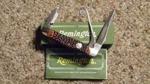 Remington UMC USA R1 Delrin Upland Bird Knife with Choke Blade (1st Year Knife)  - NIB