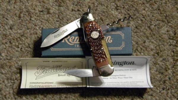 Remington UMC USA 1996 Delrin R3843 Bullet Trailhand Utility Knife - NIB Remington UMC USA 1996 Delrin R3843 Bullet Trailhand Utility Knife - NIB