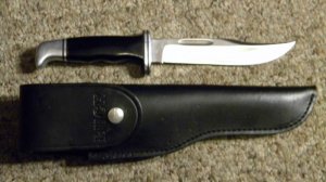 Buck 119 USA Black Hunting Sheath Knife Pre 1986