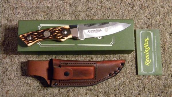 Remington UMC USA R6 Delrin Skinner Fixed Blade Sheath Knife - NIB 