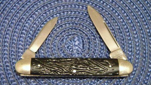 Aerial Cut. Mfg. Co. Marinette WIS. Rough Black Equal End Pen Knife c.1912-1950