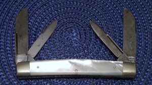 Mar-Cal Germany (Rare Hen & Rooster Stamp) Pearl Congress Knife c.1971