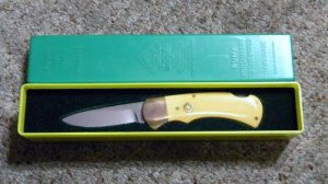 Puma Germany Stainless Micarta 715 4 Star Lockback Knife c.1986 - NIB