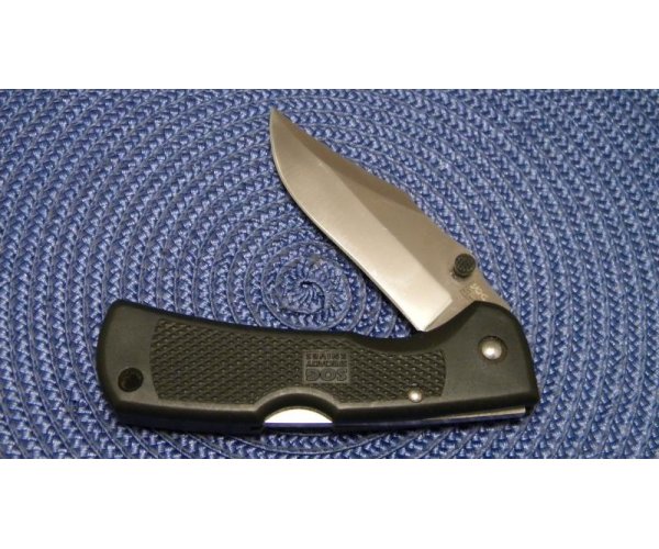 SOG Specialty Knives Seki Japan Black Magnadot Lockback Knife