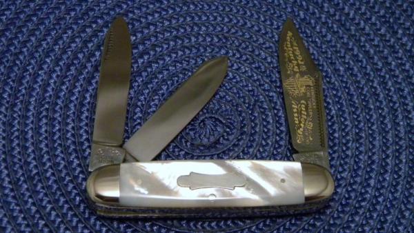 Fight'n Rooster Germany Pearl 3 Backspring Whittler 1992 Kentucky Cutlery Assn. Club Knife