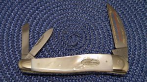Bulldog Brand Solingen Germany Pearl Wharncliffe Whittler 2002 Kentucky Cutlery Assn. Club Knife