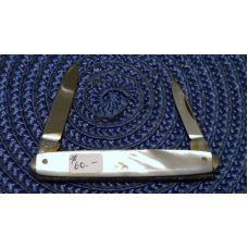 John Primble Belknap HDW & MFG Co. 5763 Pearl Pen Knife - c.1940-1968 John Primble Belknap HDW & MFG Co. 5763 Pearl Pen Knife - c.1940-1968