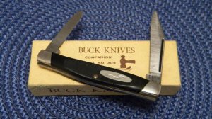 Buck 309 USA (Camillus) Black Saw Cut Delrin Companion Stockman Knife in Box c.1974-1985