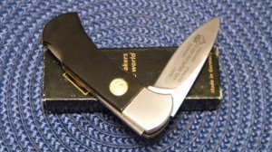 Puma Germany Stainless P220700BH Buffalo Horn 4 Star Mini Folding Lockback Knife c.2002 - NIB