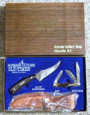 Schrade USA Old Timer Gift Set SGS-1 Delrin 152OT Sharpfinger & 34OT Middleman Stockman Knife - NIB