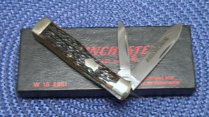 Winchester Trademark USA 1988 Bone 2851 Gunstock Knife - NIB