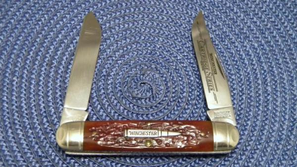 Winchester Trademark USA 1994 Bone 29104 Cartridge Series Muskrat Knife Winchester Trademark USA 1994 Bone 29104 Cartridge Series Muskrat Knife