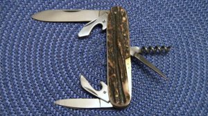 C. Bertram Hen & Rooster Germany Rostfrei Stag Utility Knife