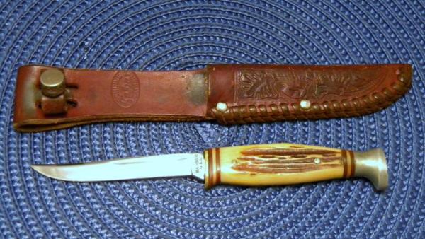 Ka-Bar USA Bone or Stag? Fixed Blade Sheath Knife Ka-Bar USA Bone or Stag? Fixed Blade Sheath Knife