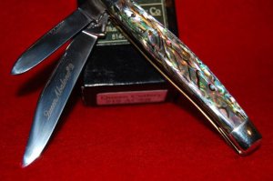 Queen Cutlery  #2 Serpentine Jack Abalone Q3885 Knife/case