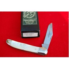 Queen #41 Copperhead Smooth Pearl Knife/case Queen #41 Copperhead Smooth Pearl Knife/case