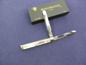 Winchester W 15 2382 Pearl  Doctor’s knife