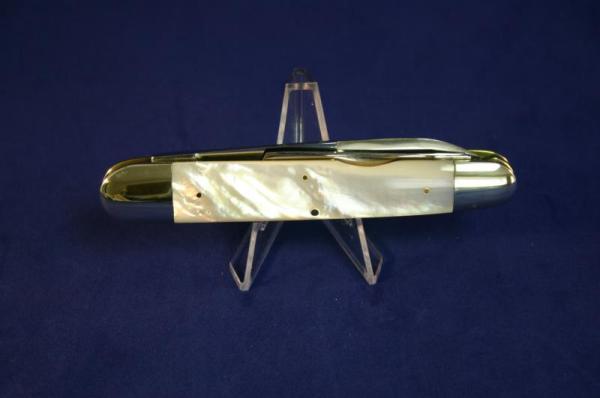 Case Classic 3091 Genuine White Pearl Prototype #58 Case Classic 3091 Genuine White Pearl Prototype #58