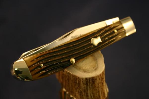 Queen Classic First Run Medium Trapper 1 of 19 Pocket  Knife   #2