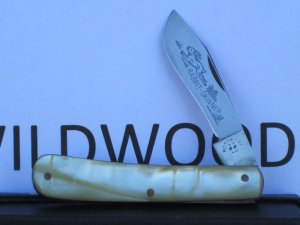 Kissing Crane (Robt Klaas)   